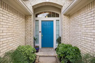 10719 Knoll Bend Lane, Houston, TX 77070 - Photo 4