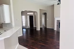 4722 Silverlake Dr, Sugar Land, TX 77479 - Photo 12