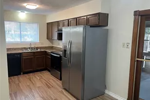 11016 Meadow Rue St, The Woodlands, TX 77380 - Photo 10