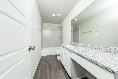 2111 Oakwood Terrace Drive, Houston, TX 77090 - Photo 12