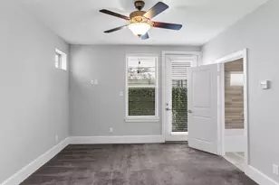 5429 Larkin St, Houston, TX 77007 - Photo 8