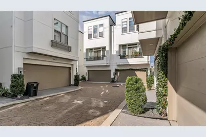 5429 Larkin Street, Houston, TX 77007 - Photo 1