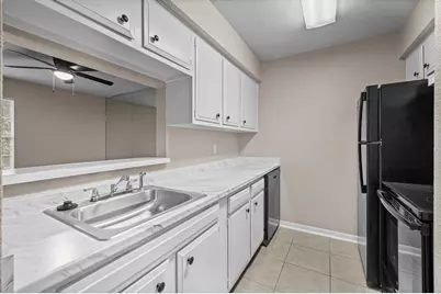 6401 Skyline Drive #38, Houston, TX 77057 - Photo 6