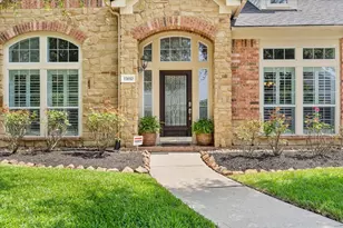 13610 Hammond Hills Ln, Houston, TX 77044 - Photo 2