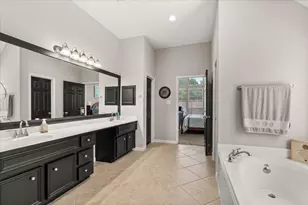 13610 Hammond Hills Ln, Houston, TX 77044 - Photo 20