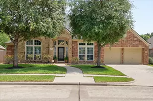 13610 Hammond Hills Ln, Houston, TX 77044 - Photo 1