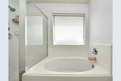 1054 Inverness Cove, Dickinson, TX 77539 - Photo 20