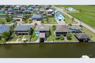 111 Sand Shoals Road, Freeport, TX 77541 - Photo 4