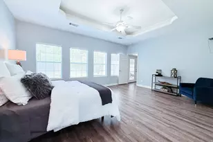 540 Springwood Dr, Conroe, TX 77385 - Photo 10