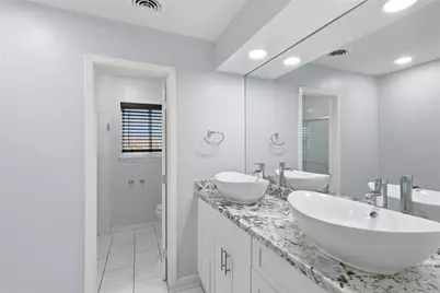 5347 Rutherglenn Drive, Houston, TX 77096 - Photo 8