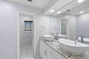 5347 Rutherglenn Dr, Houston, TX 77096 - Photo 8