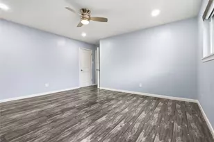 5347 Rutherglenn Dr, Houston, TX 77096 - Photo 10