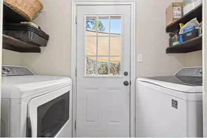 10391 Royal Magnolia Drive, Conroe, TX 77303 - Photo 8