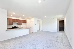 562 Broken Boulder St, Magnolia, TX 77354 - Photo 4