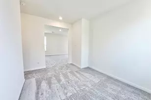 562 Broken Boulder St, Magnolia, TX 77354 - Photo 8