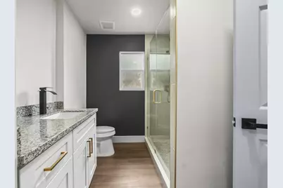 4903 Mayflower Street, Houston, TX 77033 - Photo 18