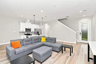 8324 Curry Rd, Houston, TX 77093 - Photo 4