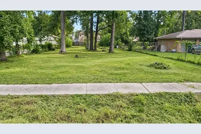 9314 Wiloak Street, Houston, TX 77028 - Photo 1