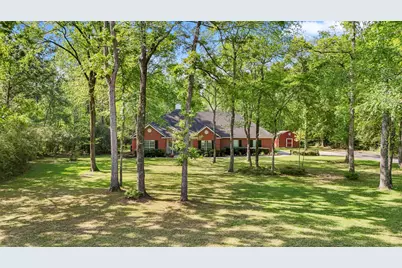 8911 Diamante Drive, Magnolia, TX 77354 - Photo 2