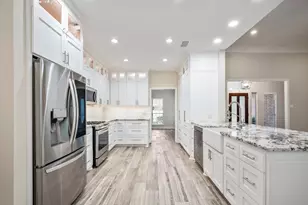 8911 Diamante Dr, Magnolia, TX 77354 - Photo 12