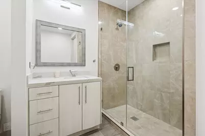 1600 Post Oak Boulevard #802, Houston, TX 77056 - Photo 18