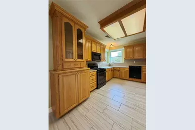 102 Thyme Trail, Lake Jackson, TX 77566 - Photo 10