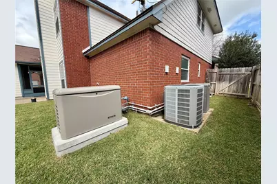 102 Thyme Trail, Lake Jackson, TX 77566 - Photo 44