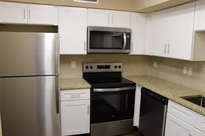 2011 Spenwick Drive #427, Houston, TX 77055 - Photo 6