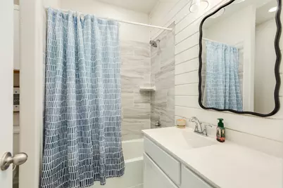 303 Twin Lakes Boulevard W, West Columbia, TX 77486 - Photo 24