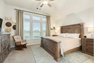 303 Twin Lakes Blvd W, West Columbia, TX 77486 - Photo 18