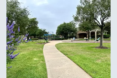 17819 Serene Shore Drive, Cypress, TX 77429 - Photo 20