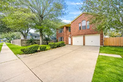 15926 Mission Glen Drive, Houston, TX 77083 - Photo 2