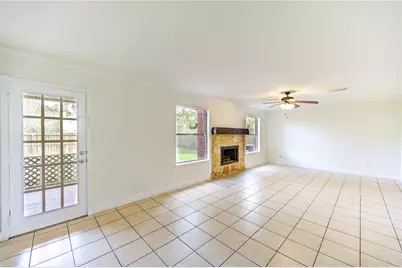 15926 Mission Glen Drive, Houston, TX 77083 - Photo 12