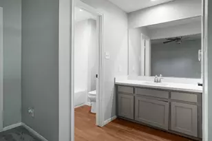 2102 Oak Shores Dr, Houston, TX 77339 - Photo 16
