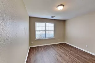 4818 Bentonite Blvd, Baytown, TX 77521 - Photo 6