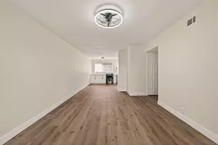 7714 Renwick Dr, Houston, TX 77081 - Photo 10