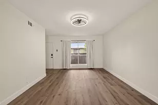 7714 Renwick Dr, Houston, TX 77081 - Photo 12