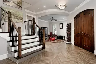 110 Lakeside Cove, The Woodlands, TX 77380 - Photo 4