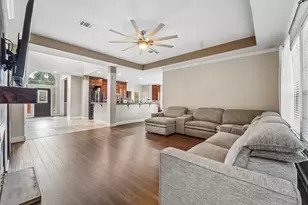 2424 Piney Woods Dr, Pearland, TX 77581 - Photo 6