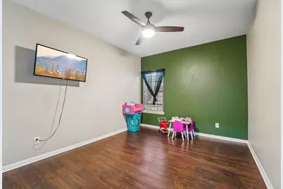 2424 Piney Woods Drive, Pearland, TX 77581 - Photo 16