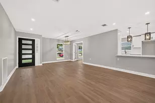 1722 Shannon Valley Dr, Houston, TX 77077 - Photo 10