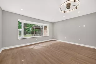 1722 Shannon Valley Dr, Houston, TX 77077 - Photo 14