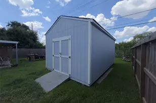 2209 18th St, Galena Park, TX 77547 - Photo 26