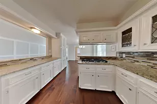 12927 Lemur Ln, Cypress, TX 77429 - Photo 4