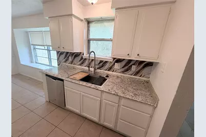 6622 Castleview Lane, Houston, TX 77489 - Photo 14
