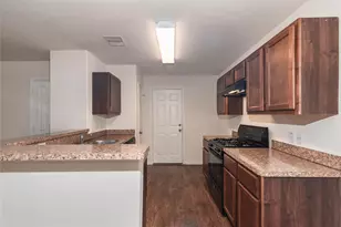 15210 Lucky Star Dr, Houston, TX 77082 - Photo 2