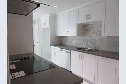 11619 Bowlan Lane, Houston, TX 77035 - Photo 6