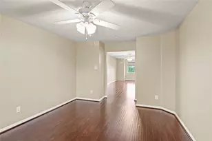 10807 Oak Bayou Ln, Houston, TX 77064 - Photo 38