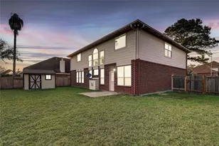 10807 Oak Bayou Ln, Houston, TX 77064 - Photo 40