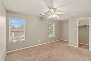 10807 Oak Bayou Ln, Houston, TX 77064 - Photo 32